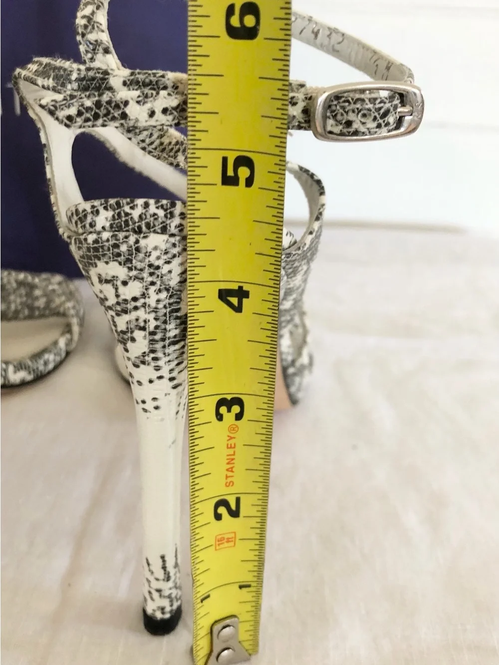 Stuart Weitzman stuart weitzman
